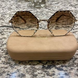 Chloe Brown Gradient